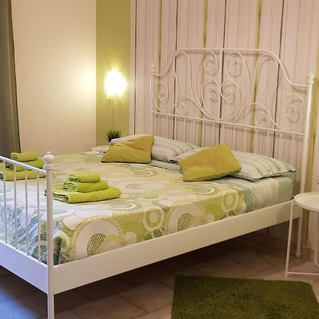 Apartment In Salerno Centro Екстериор снимка